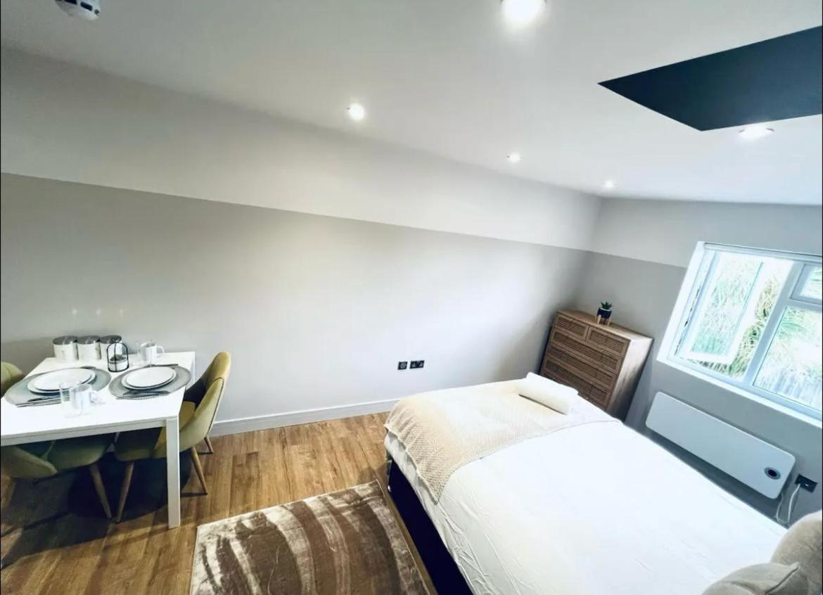London South Charming Ensuite Look Like Hotel Designer Room Exterior photo