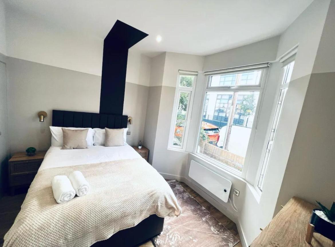 London South Charming Ensuite Look Like Hotel Designer Room Exterior photo