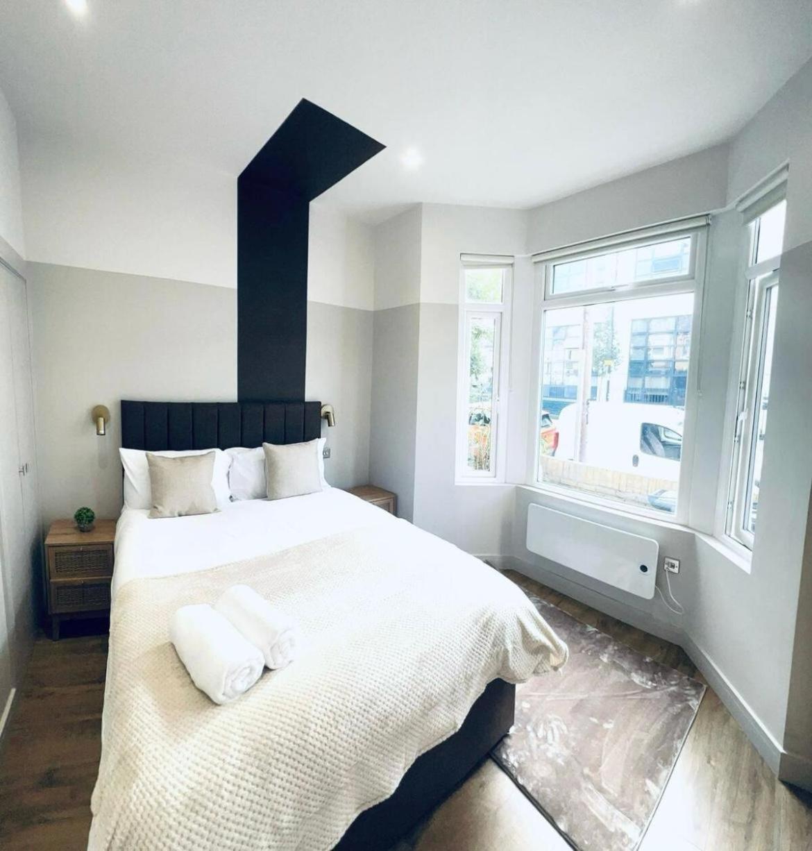 London South Charming Ensuite Look Like Hotel Designer Room Exterior photo